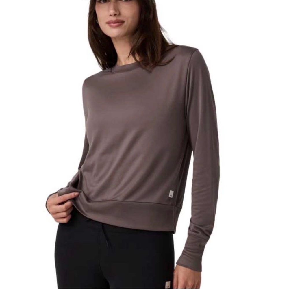 Vuori Daydream Crew size S Color Huckleberry NWT